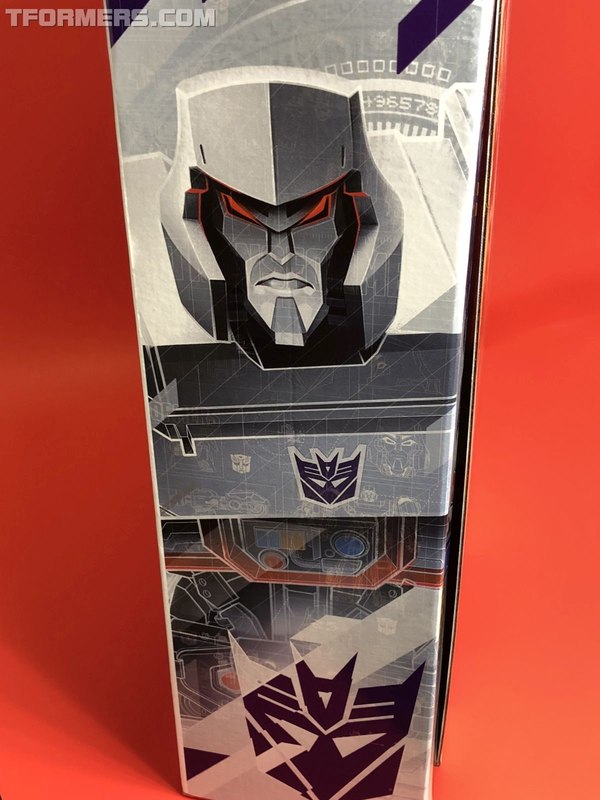 Transformers 35th Anniversary Promotions Is Morethanmeetstheeye  (8 of 32)